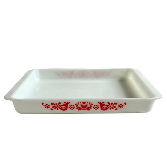 Pyrex Other - Vintage Pyrex casserole dish 933 Friendship penn dutch birds large lasagna pan